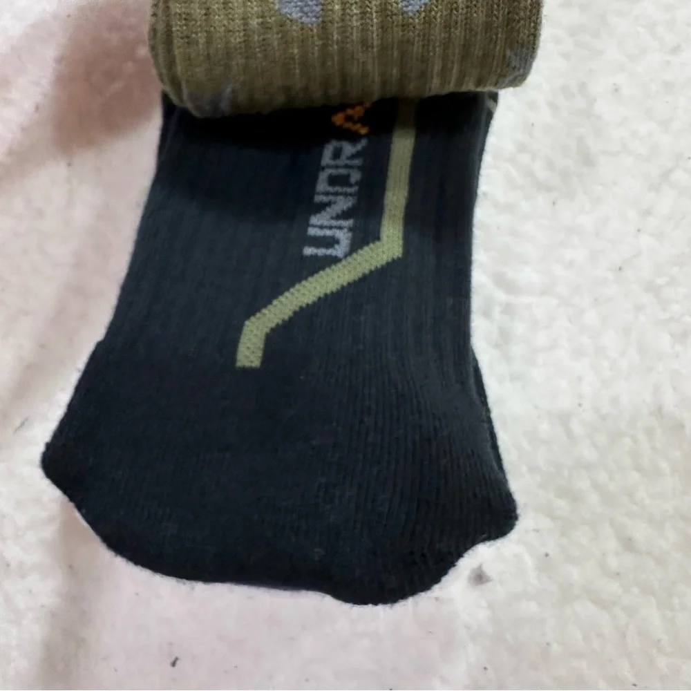 Boy’s Under Armour Cushioned Crew Socks - Black, White, Olive